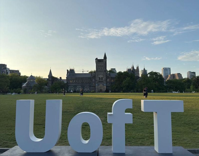 多伦多大学